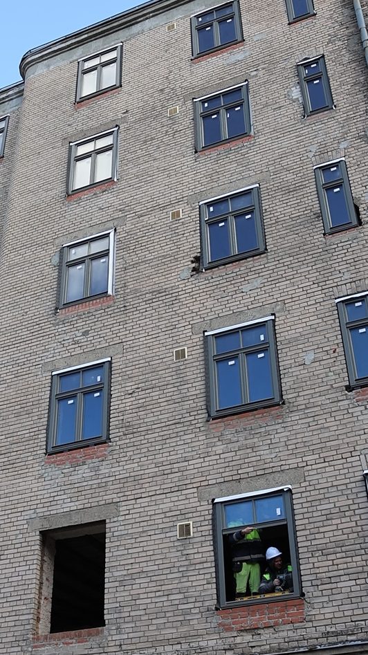 280 wooden windows installation at Pulkveza Brieza iela, Pulkveza Brieza iela, Riga