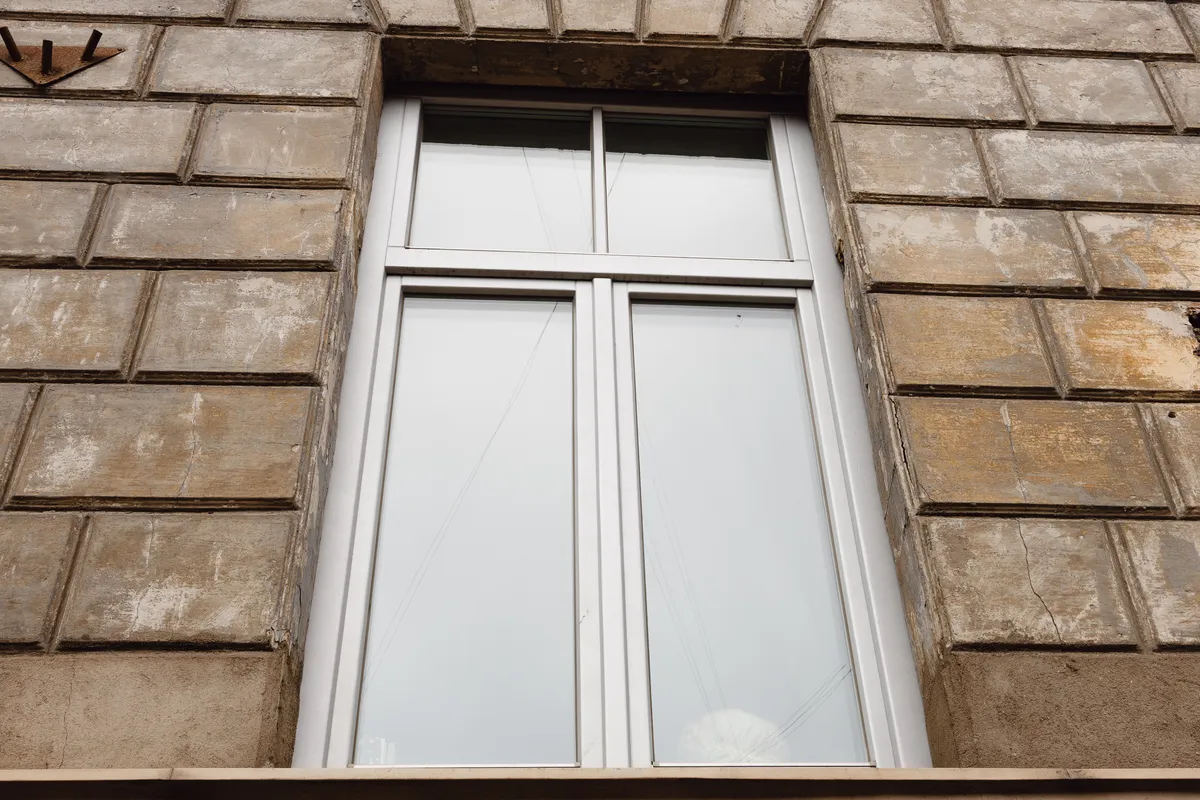 ECO 92 wooden windows installation at Krisjaņa Barona iela 51, Riga - image 6