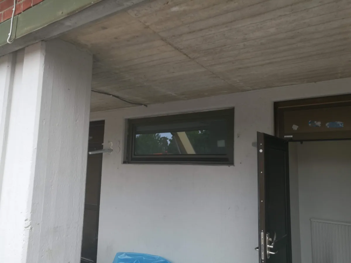ECO 92 wooden windows installation at Hagsatraskolan, Bandhagen, Sweden - image 8