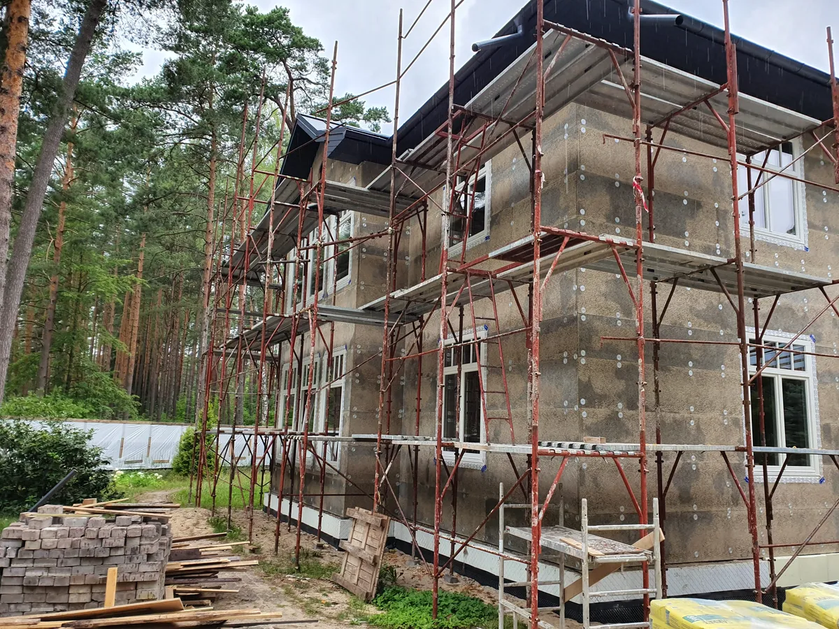 ECO 92 wooden windows installation at Liepajas Metalurgs, Liepaja - image 3