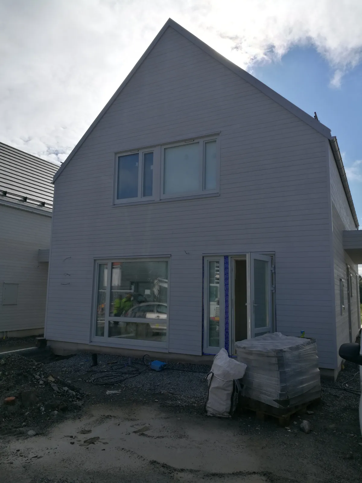 Louise Adelborgs vag 13, Sweden