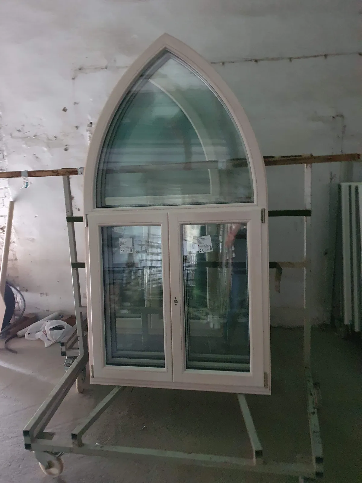 ECO 92 with Gothic arch fanlights wooden windows installation at Meza iela 4 - image 15