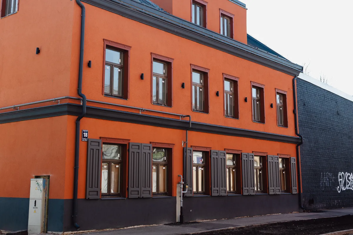 Vagonu iela 18, Riga