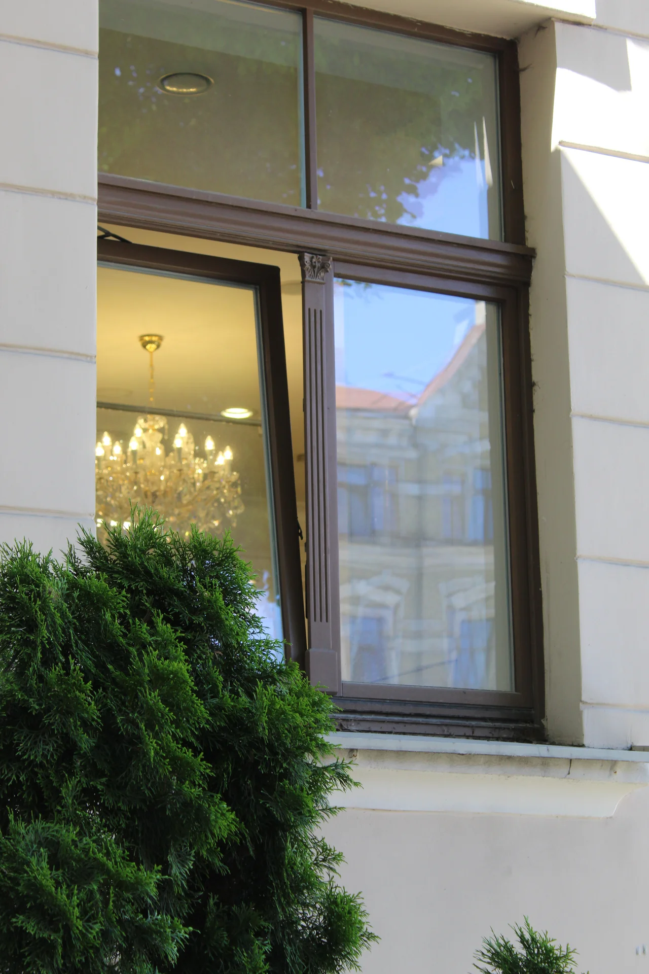 Profile 92 wooden windows installation at Dzirnavu iela 92K, Riga - image 5
