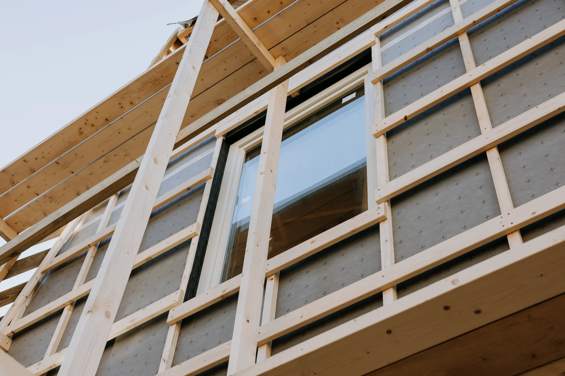 ECO 92 + HS 92 wooden windows installation at Priedkalna iela 9, Riga - image 5